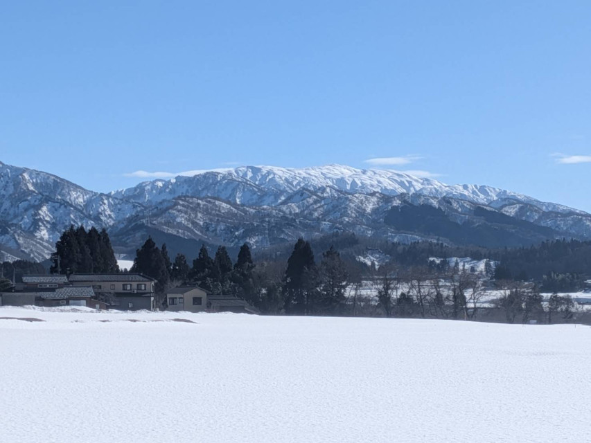 雪を被った山々も、とても美しいです