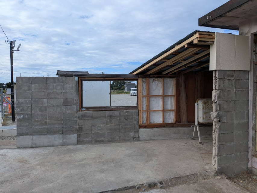 リフォーム、慣れ親しんだ小屋の解体後、有効利用できそうな空間が・・・